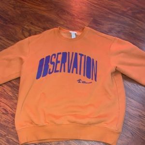 Relaxed fit orange crewneck from H&M